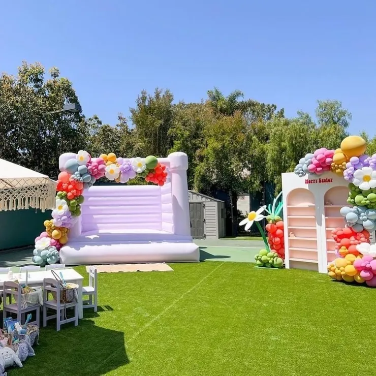 Colored bounce houses for rent for weddings. AZ Wedding bounce house rentals in Phoenix